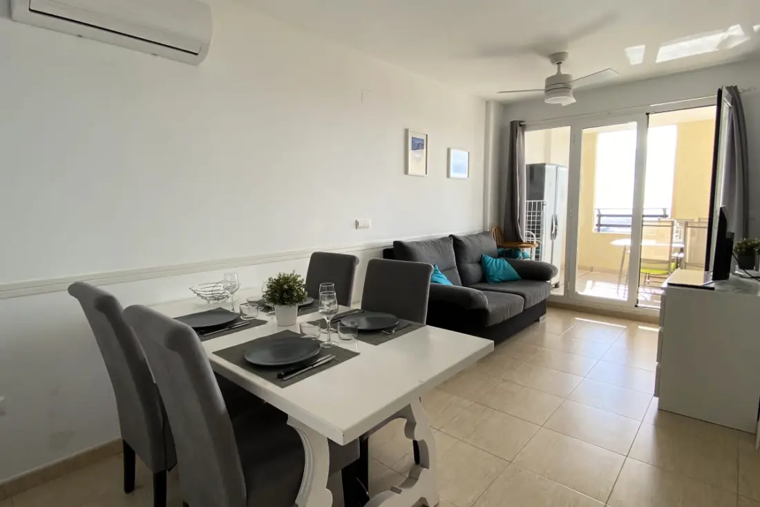 Vistamar Apartman: úszómedence és csodálatos panorámás terasz