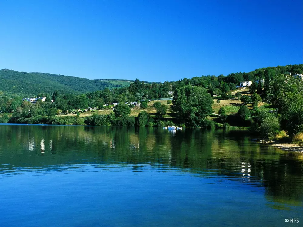 Camping Les Fées du Lac3 Sterne★★★