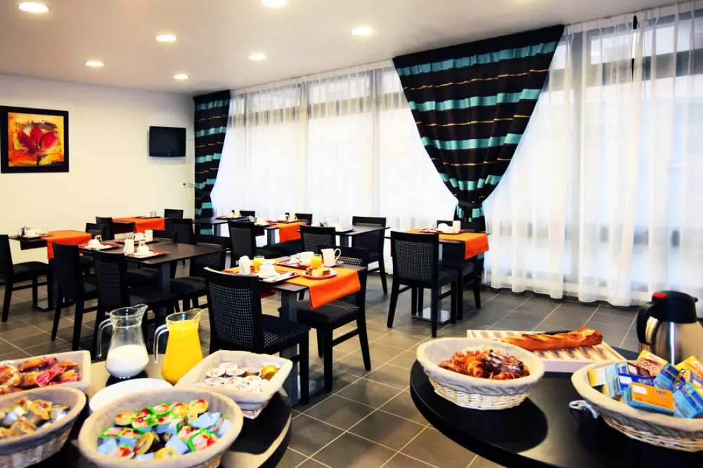 Hotel apartamentowy Némea Nancy3 Gwiazdy★★★