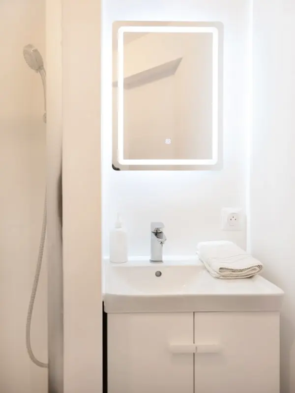 Hôtel Des Cousins - Anais / Apartman 4 személy Nancy