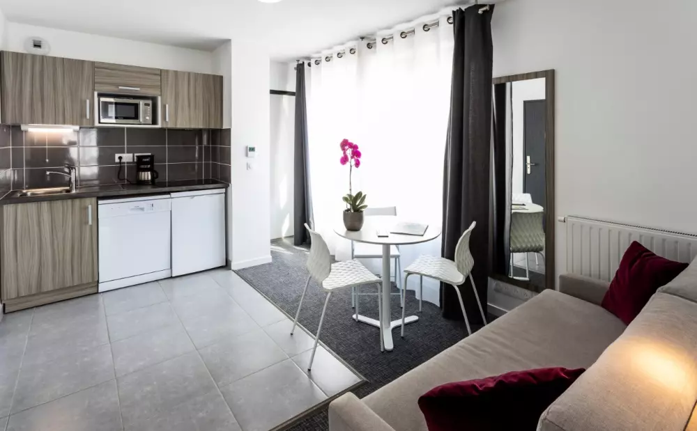 Néméa Aparthotel Résidence Nancy Grand Coeur3 Gwiazdy★★★