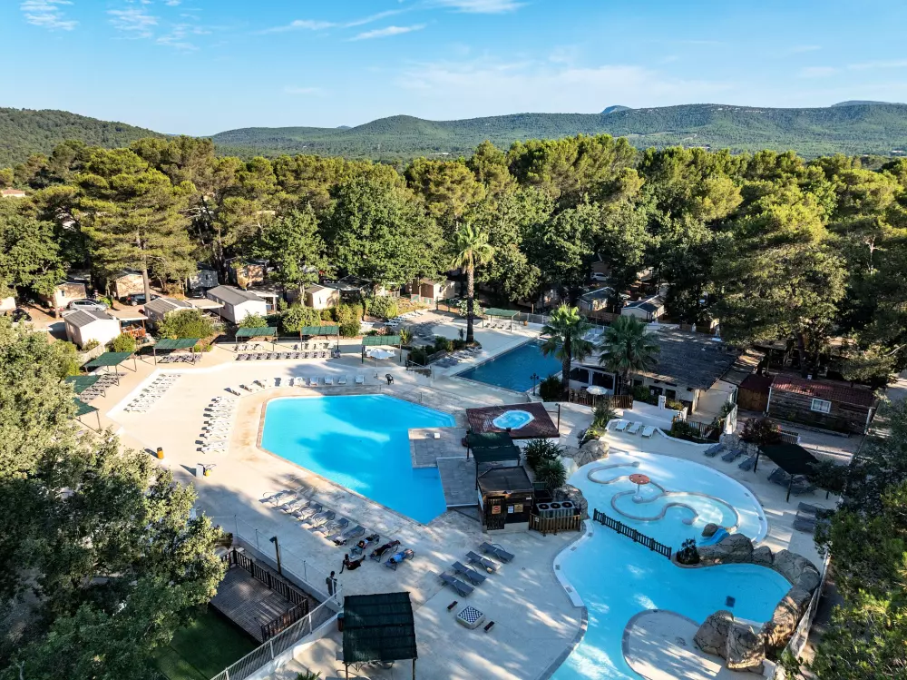 Camping Domaine de la Sainte Baume4 Sterren★★★★