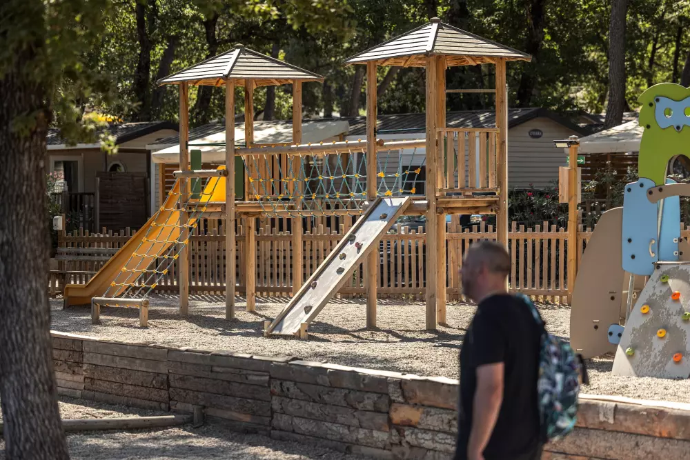 Camping Domaine de la Sainte Baume4 Sterren★★★★