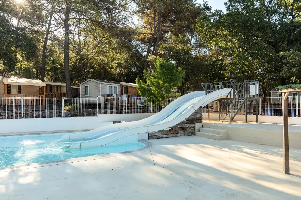 Camping Domaine de la Sainte Baume4 Sterren★★★★