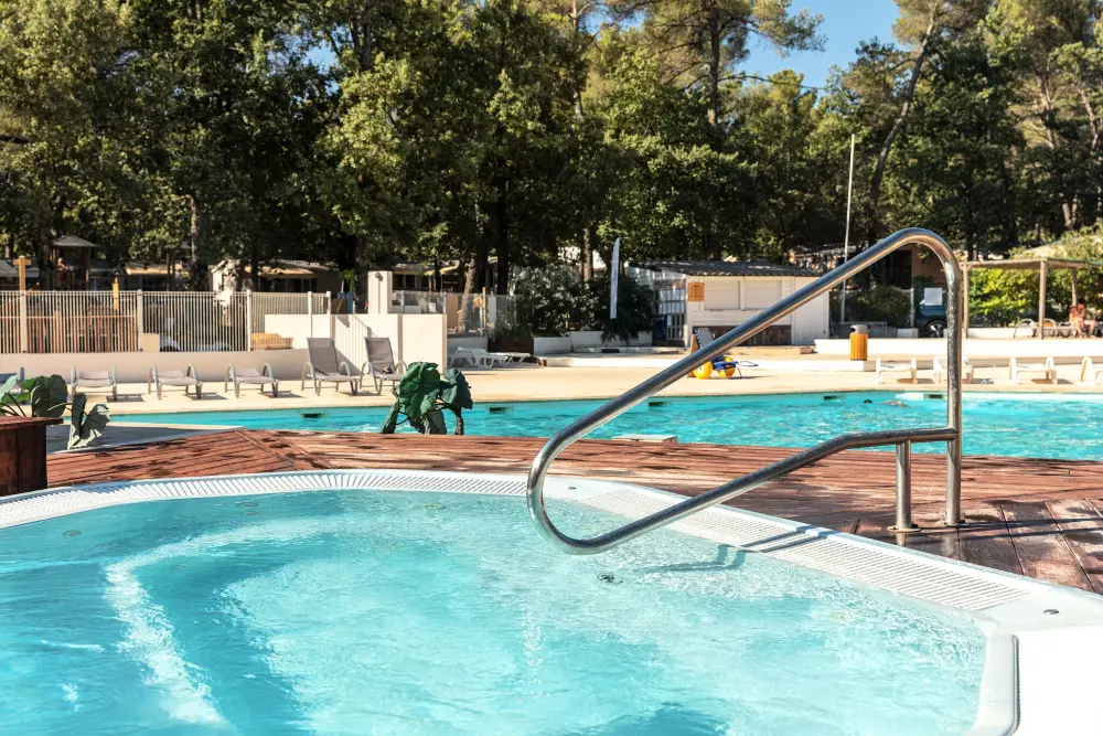 Camping Domaine de la Sainte Baume4 Sterren★★★★