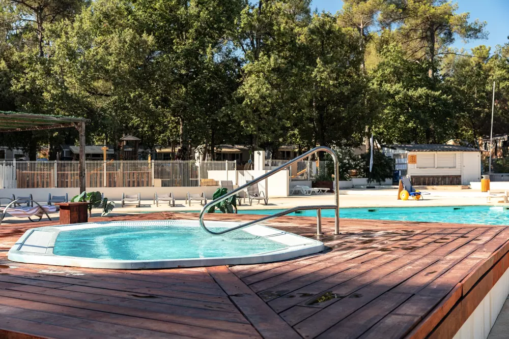 Camping Domaine de la Sainte Baume4 Sterren★★★★