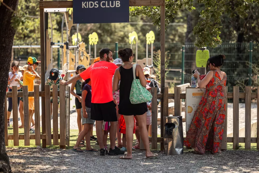 Camping Domaine de la Sainte Baume4 Sterren★★★★