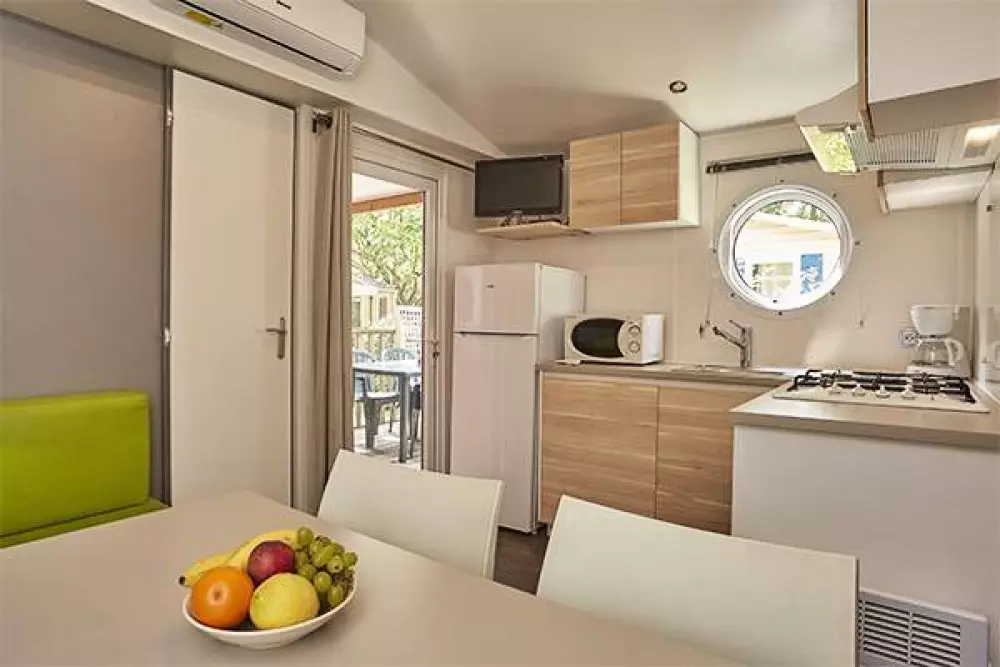 Camping Domaine de la Sainte Baume4 Sterren★★★★