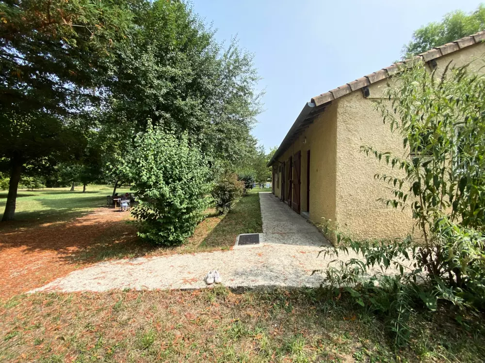 Kemping Des Deux Séquoias 1 Csillagok★