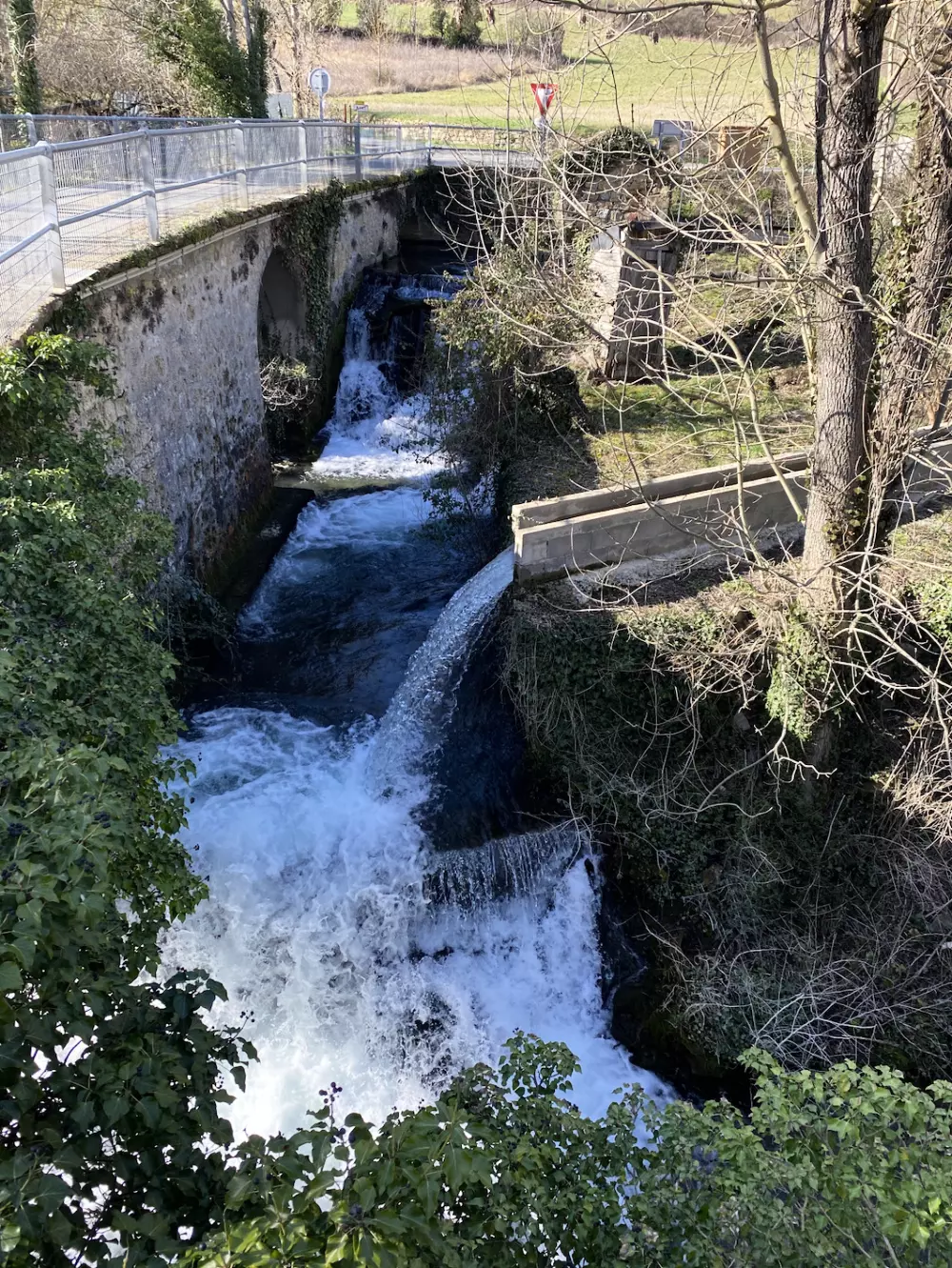 Kemping Des Deux Séquoias 1 Csillagok★