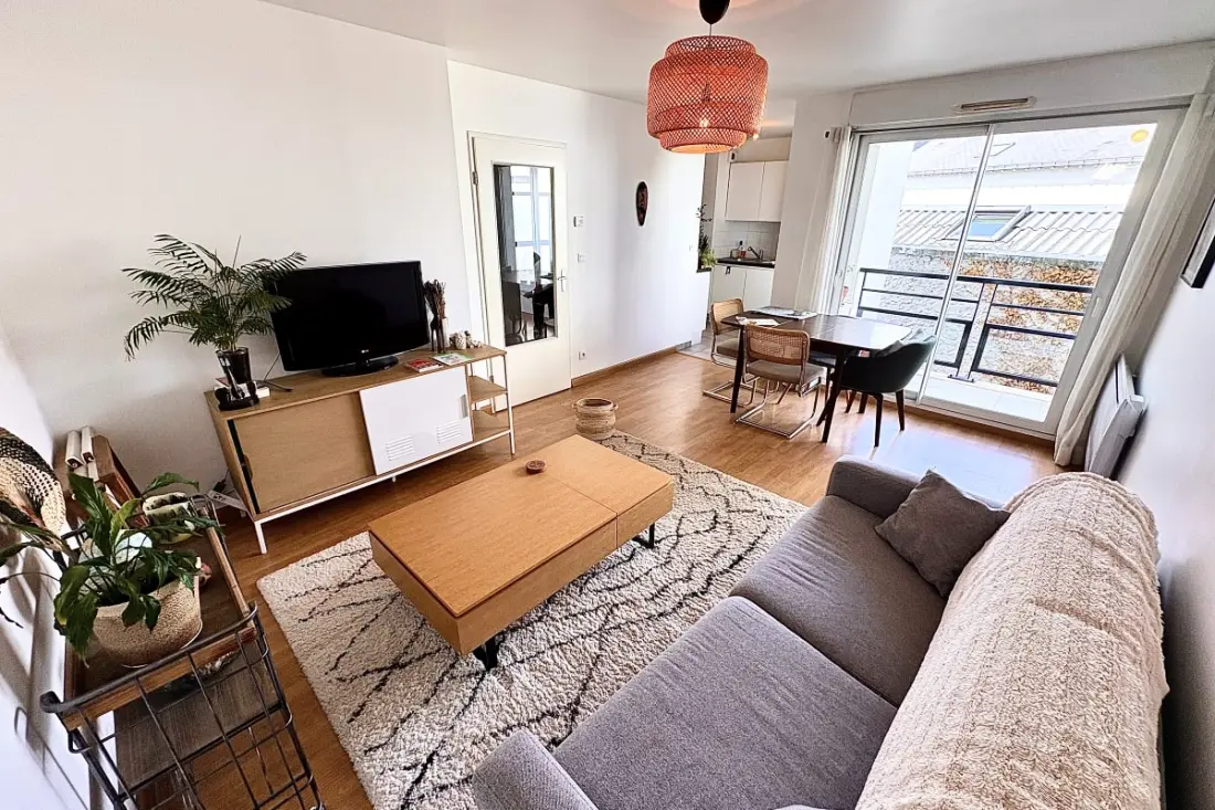 Appartement Avec Balcon Proche Gare De Nantes