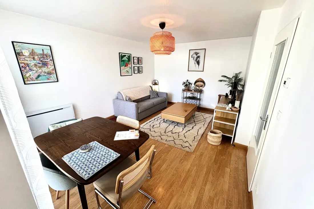 Appartement Avec Balcon Proche Gare De Nantes