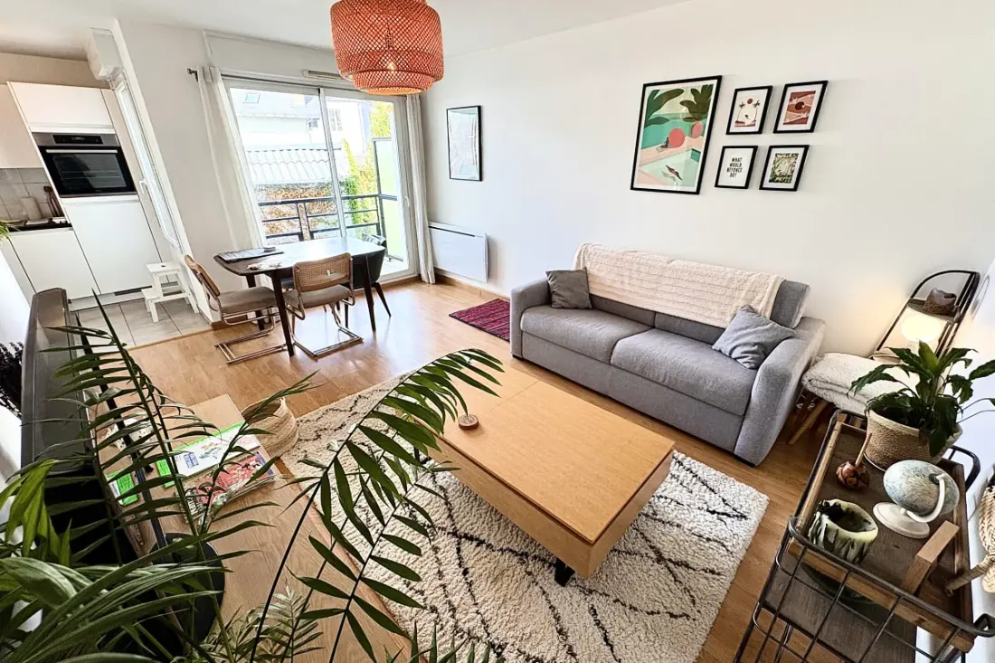Appartement Avec Balcon Proche Gare De Nantes