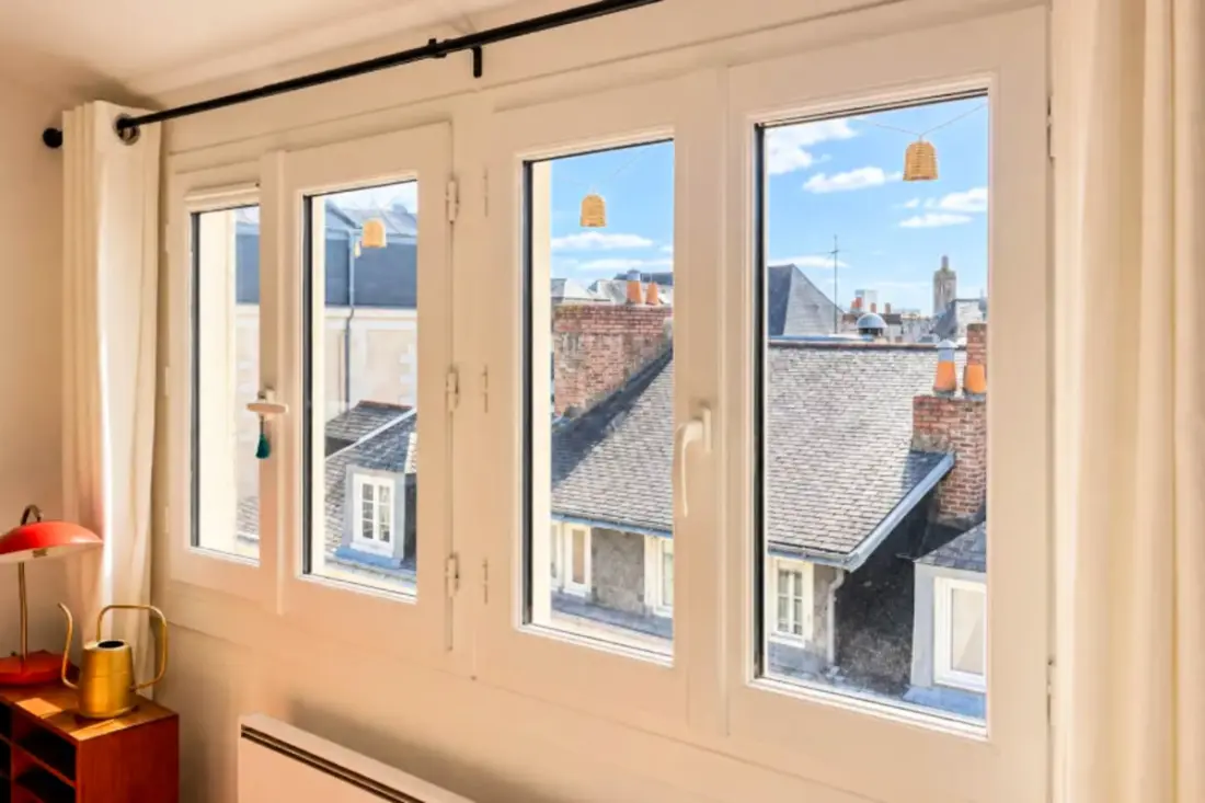 Studio Charmant Vue Sur Les Toits, Hypercentre