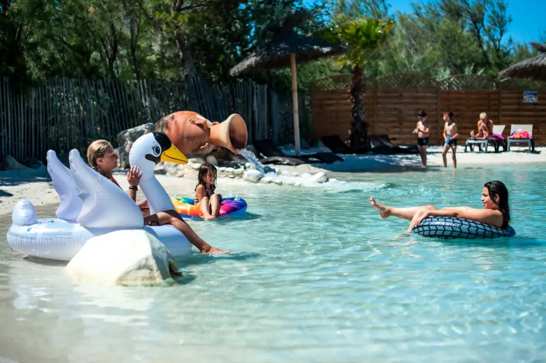 Camping Paradis Le Soleil d'Oc4 Sterne★★★★