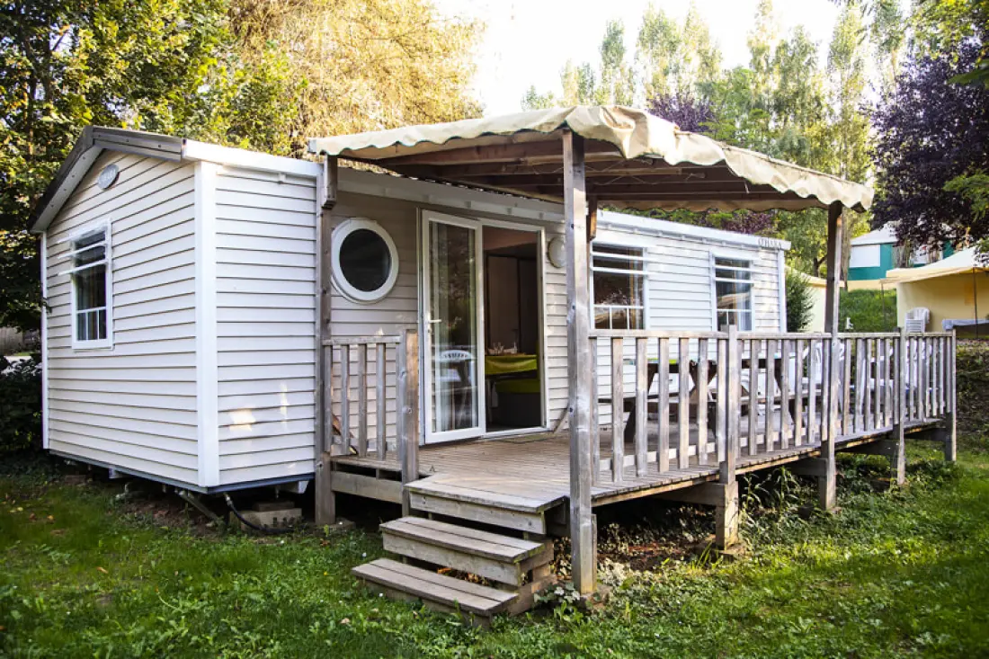 Lake Bonnefon camping .