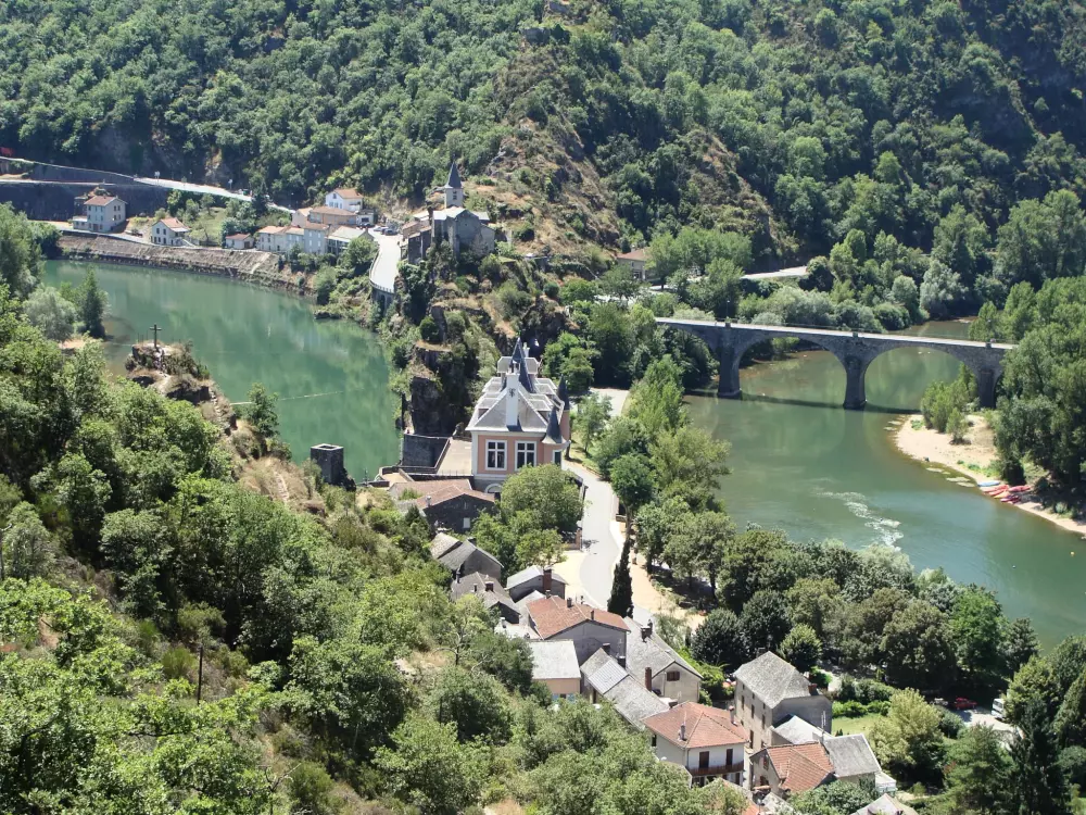 Campeggio Lake Bonnefon #