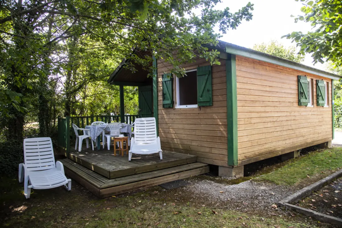 Lake Bonnefon camping .