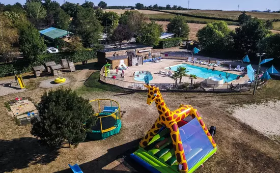 Camping du Lac de Bonnefon ***