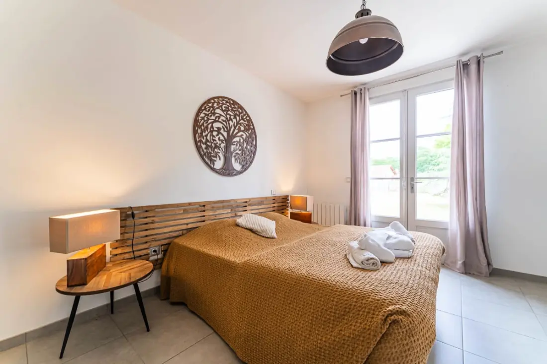 Cocon Sous Les Pins - Cottage Pined & Swimming pool