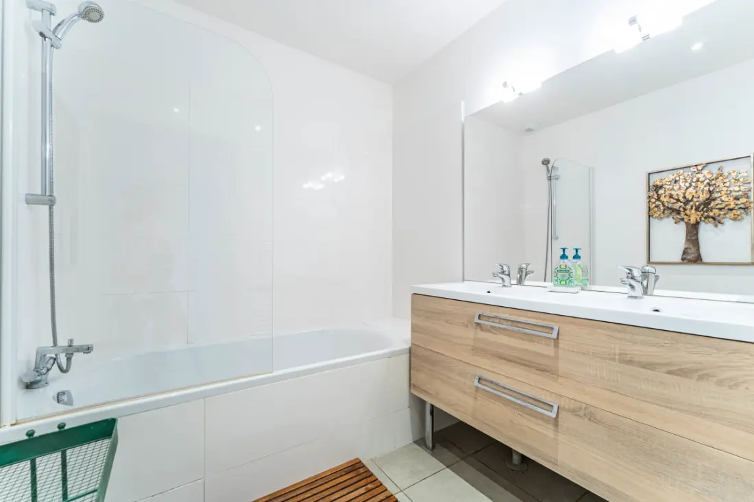 Cocon Sous Les Pins - Cottage Pined & Swimming pool