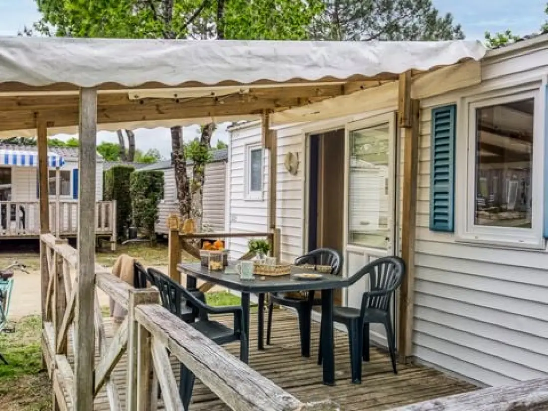 Camping - Le Grand Paris 4 Estrellas★★★★