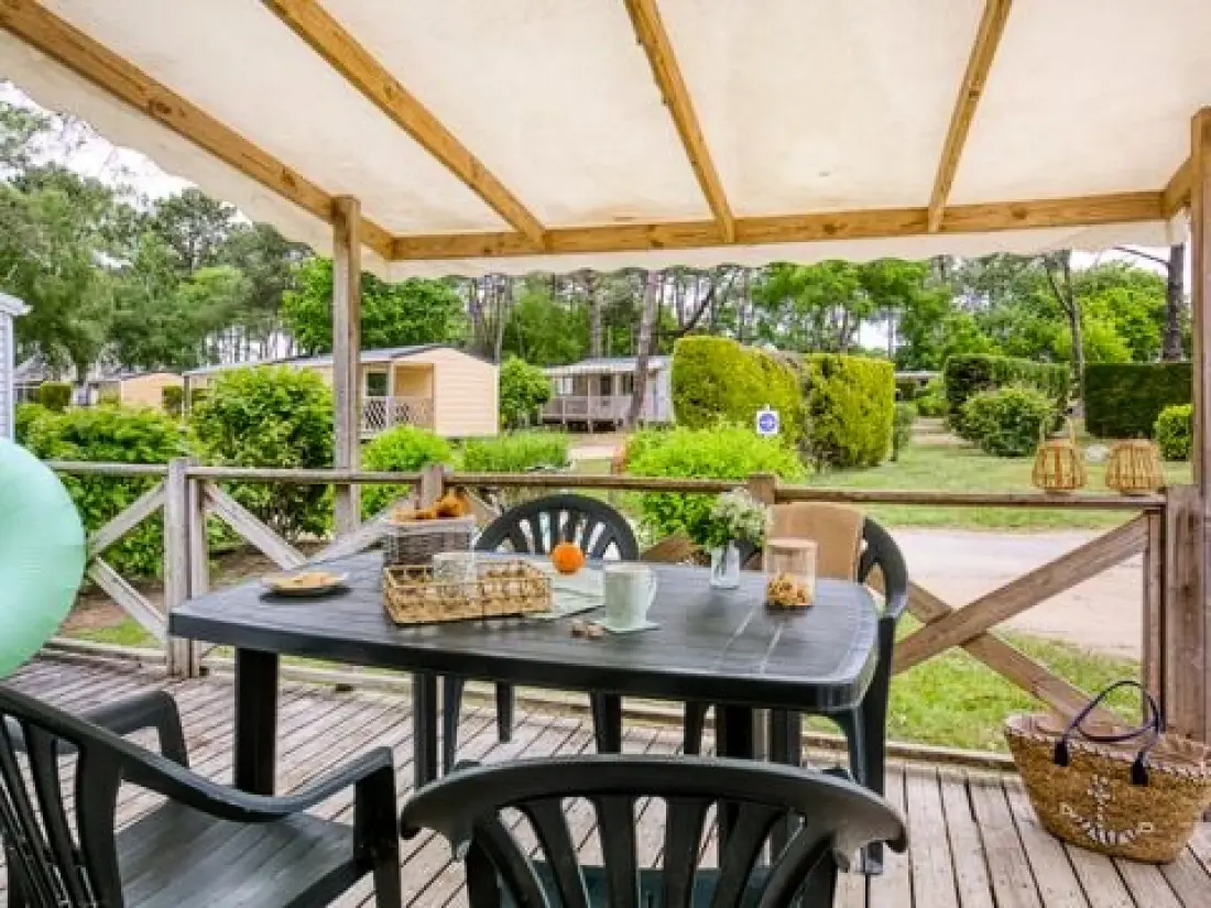 Camping - Le Grand Paris 4 Estrellas★★★★