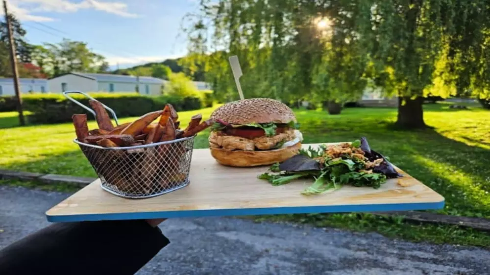 Campsite Romanée Le Grand Paris - Nie.