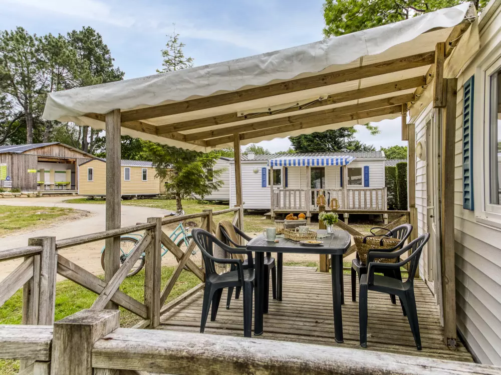 Campsite Romanée Le Grand Paris - Nie.