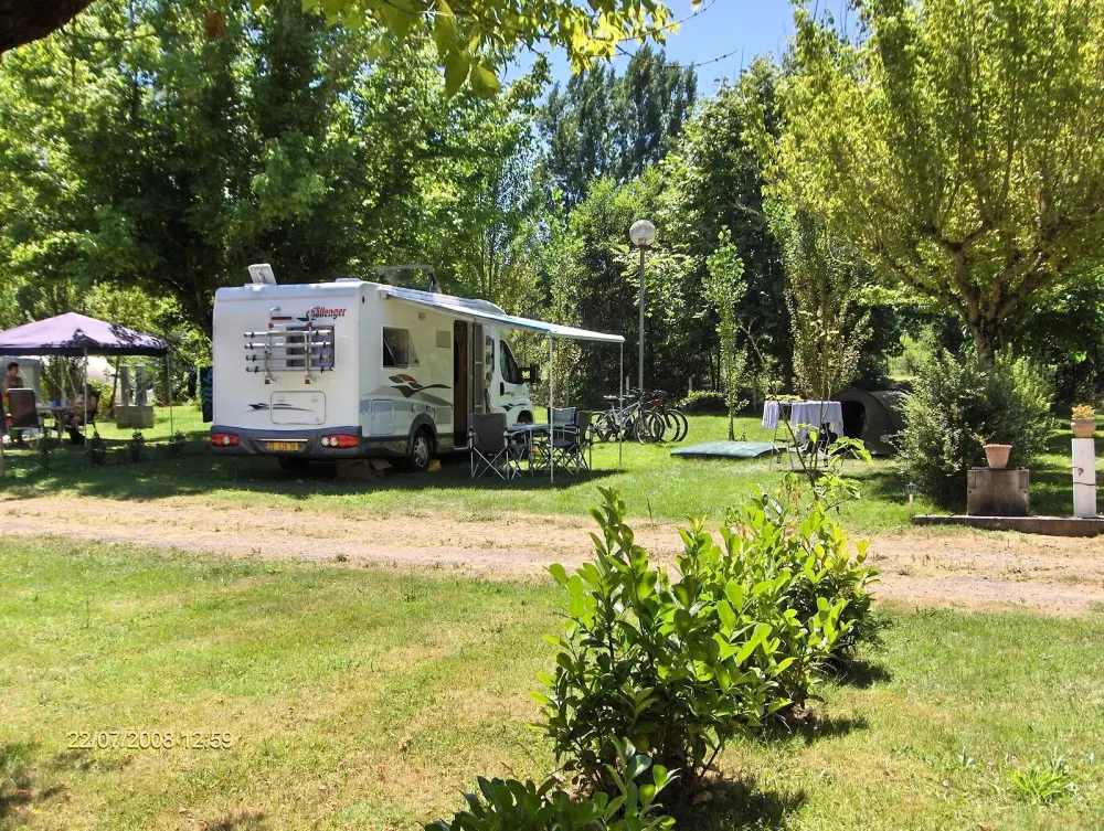 Campsite Le Plein Air Neuvicois 3 Csillagok★★★