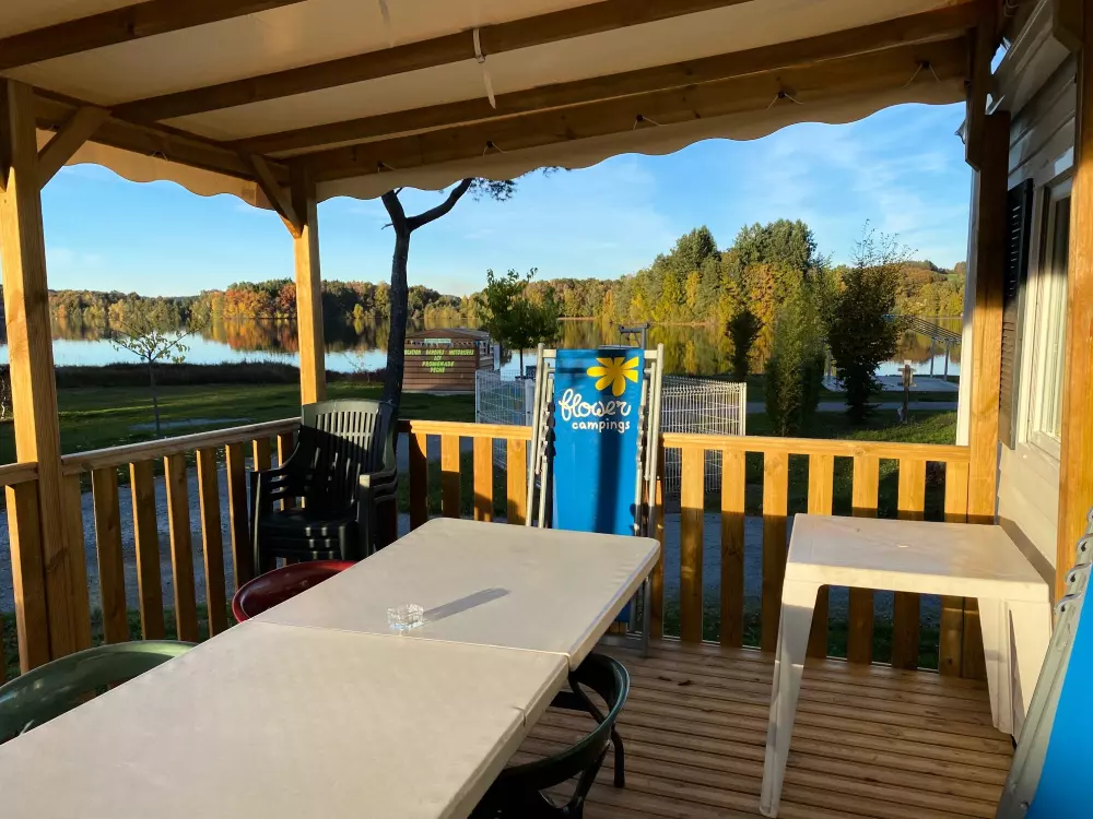 Blumen Camping Le Port de Neuvic 2 Sterne★★