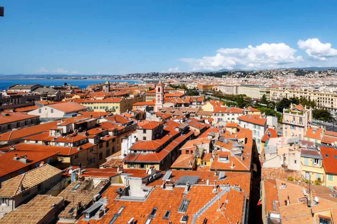 06a2 - Cuore di Vecchia Nizza: Bellissimo appartamento ristrutturato