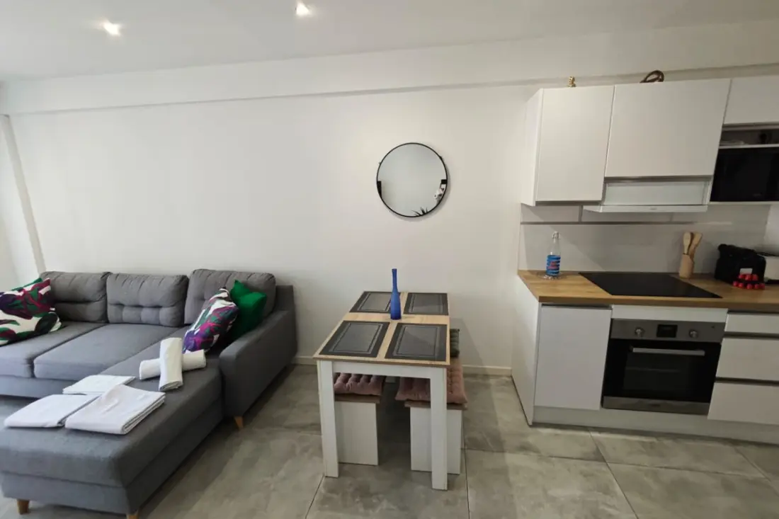 Apartman 2 hálószoba - Quiet & Bright - közeli villamos