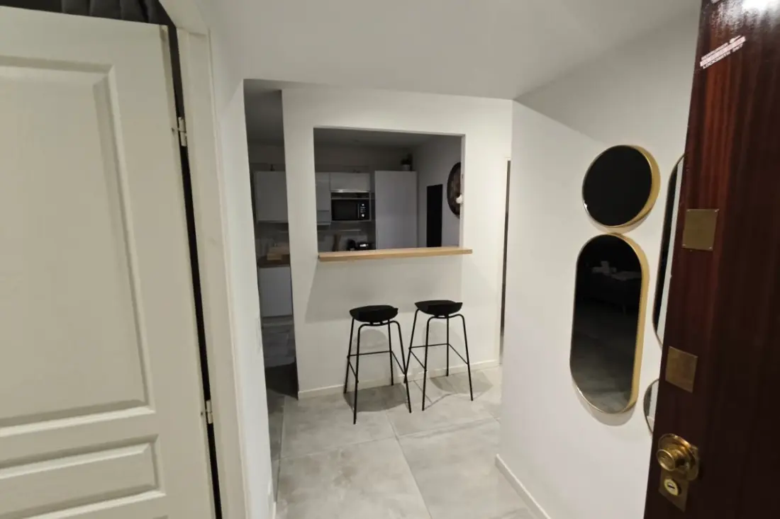 Apartman 2 hálószoba - Quiet & Bright - közeli villamos
