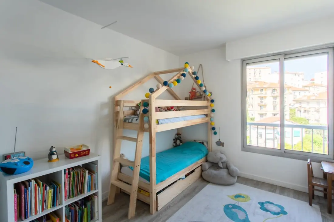 Appartamento famiglia con 2 letti bambini / parcheggio centrale