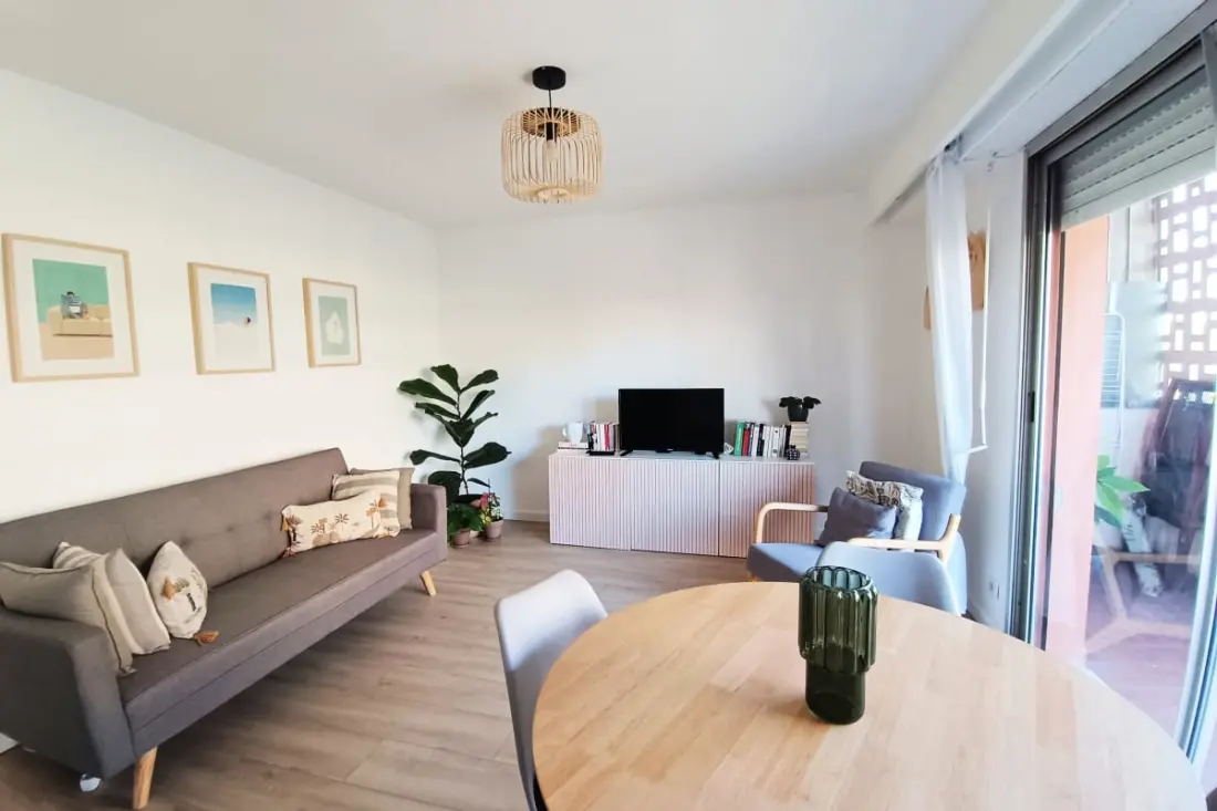 Apartament 2 pokoje - Wifi i Balkon