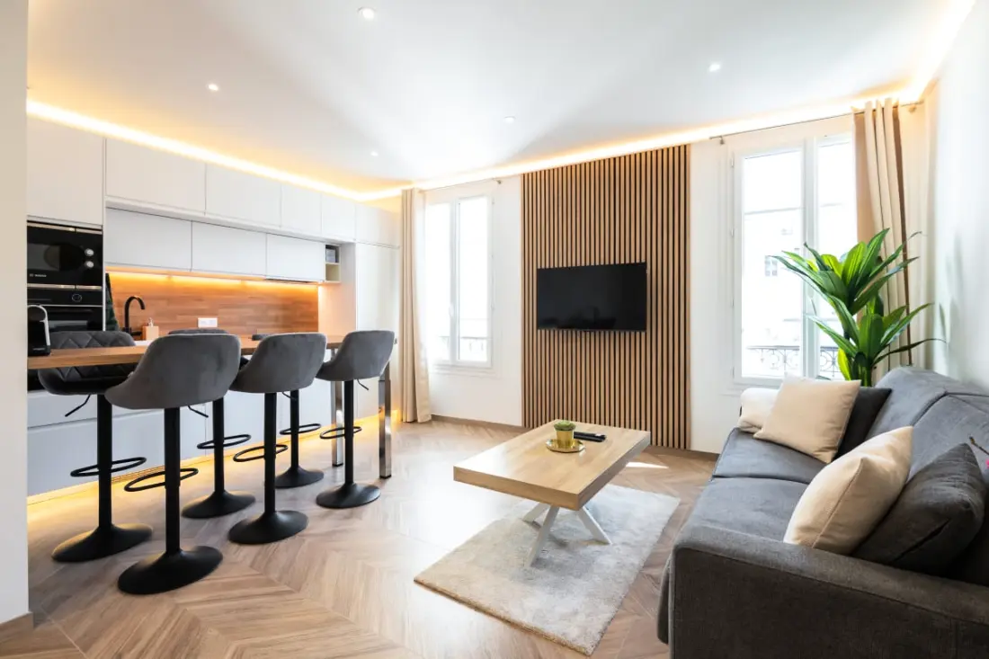 Apartmantervezés, közeli strandok De Nizza