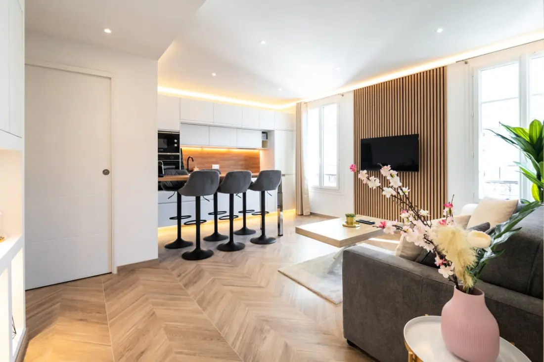 Apartmantervezés, közeli strandok De Nizza