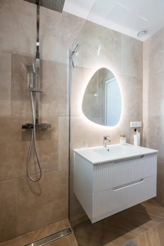 Apartmantervezés, közeli strandok De Nizza