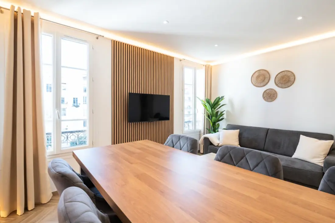 Apartmantervezés, közeli strandok De Nizza