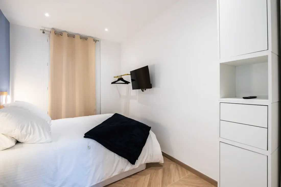 Apartmantervezés, közeli strandok De Nizza