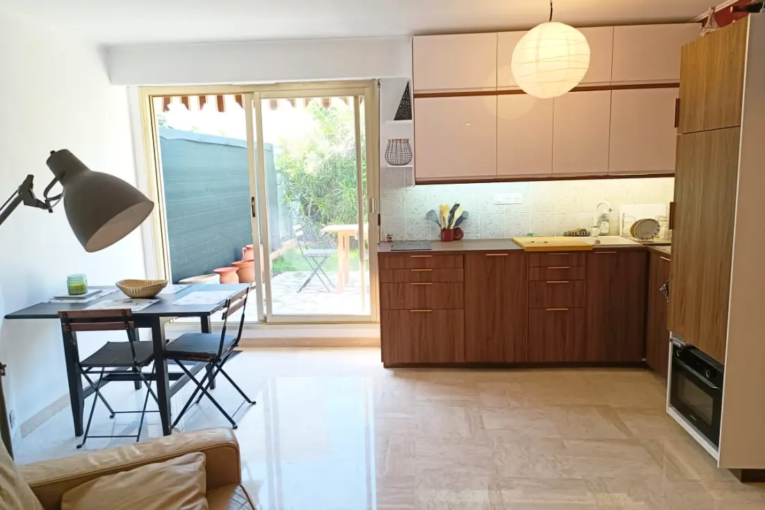 Appartamento ristrutturato con terrazza e giardino