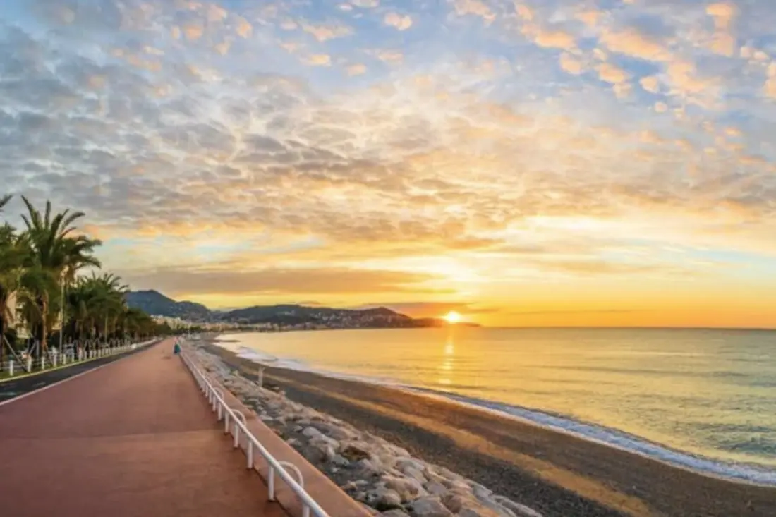 4 Pers Promenade Des Anglais