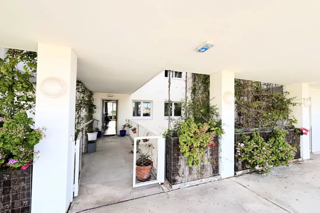 Bel Appart Avec Terrasse &amp; Parking Privée à Nice