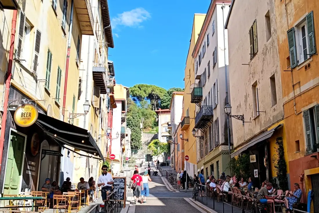 Incantevole appartamento con balcone Al cuore di Nizza