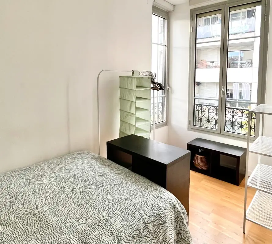Mooie twee munten met balkon in Nice