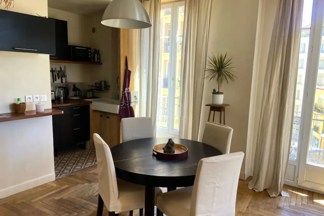 Nizza 56m2 Con Balcone Rotonde Vicino al mare