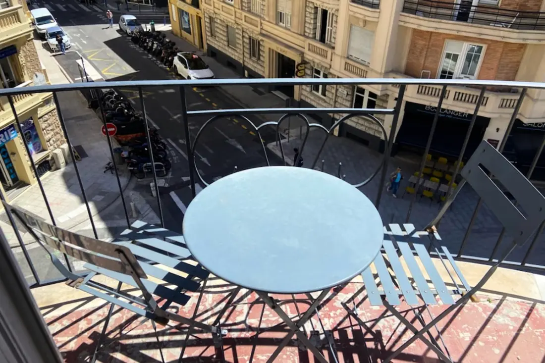 Nizza 56m2 Con Balcone Rotonde Vicino al mare