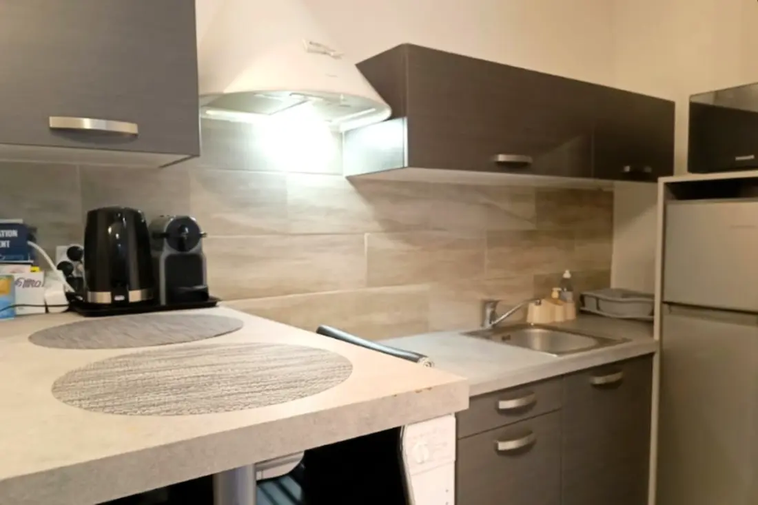 Studio Lumineux et Calme in Nice