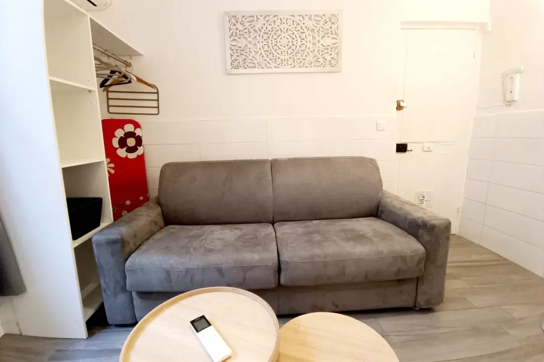 Studio Lumineux et Calme in Nice
